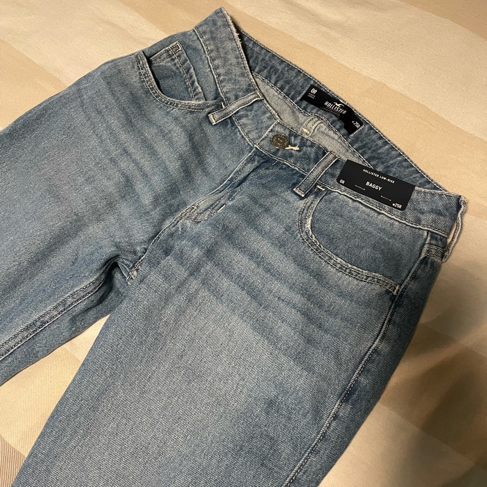 Hollister Low Rise Baggy Jeans